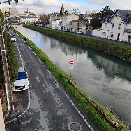 Апартаменти Niort Au Bord De L'Eau 3 Екстер'єр фото